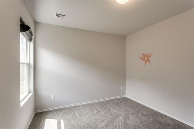 834 Highgarden Circle, Noble, OK 73068