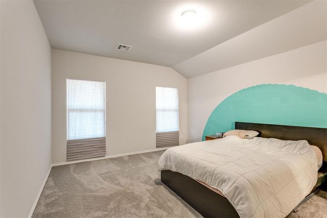 834 Highgarden Circle, Noble, OK 73068