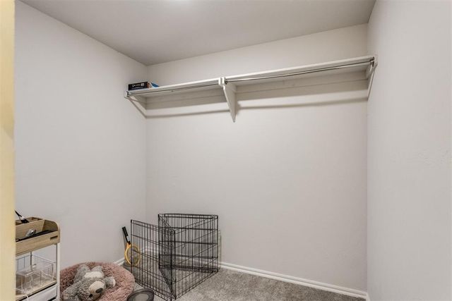 834 Highgarden Circle, Noble, OK 73068