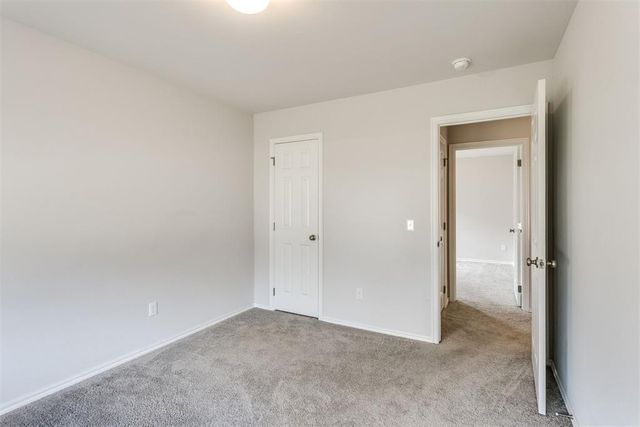 834 Highgarden Circle, Noble, OK 73068