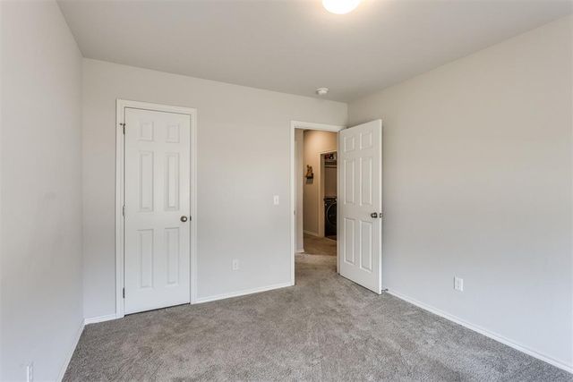 834 Highgarden Circle, Noble, OK 73068