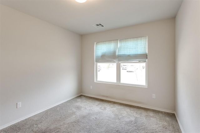 834 Highgarden Circle, Noble, OK 73068