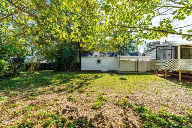 305 N 10th Street, Erwin, NC 28339