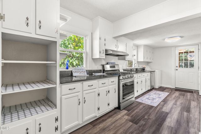 305 N 10th Street, Erwin, NC 28339