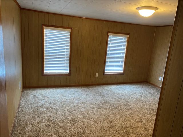 553 Steel Ave, Hempfield Twp, PA 15635