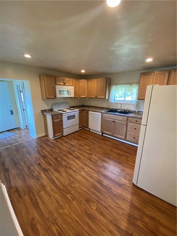 553 Steel Ave, Hempfield Twp, PA 15635