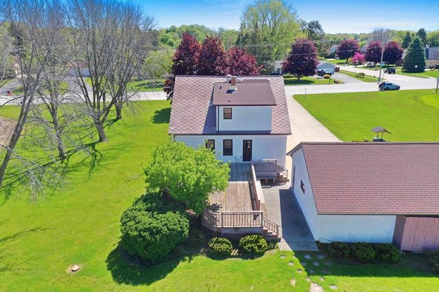 2110 N 8TH STREET, Manitowoc, WI 54220