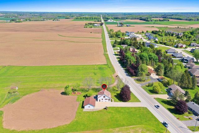 2110 N 8TH STREET, Manitowoc, WI 54220