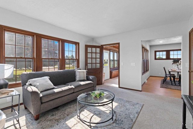 2110 N 8TH STREET, Manitowoc, WI 54220