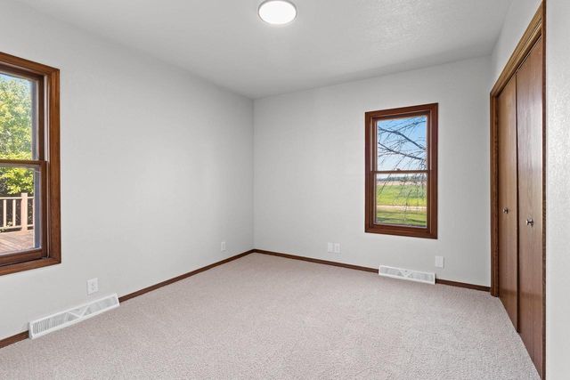 2110 N 8TH STREET, Manitowoc, WI 54220