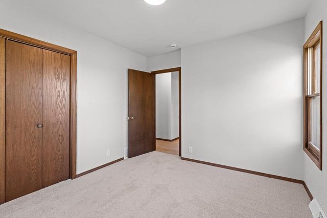 2110 N 8TH STREET, Manitowoc, WI 54220
