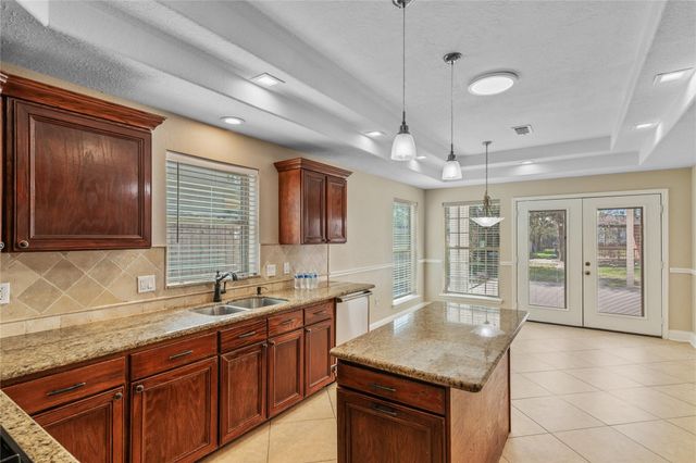 3618 Kansas Street, Fresno, TX 77545