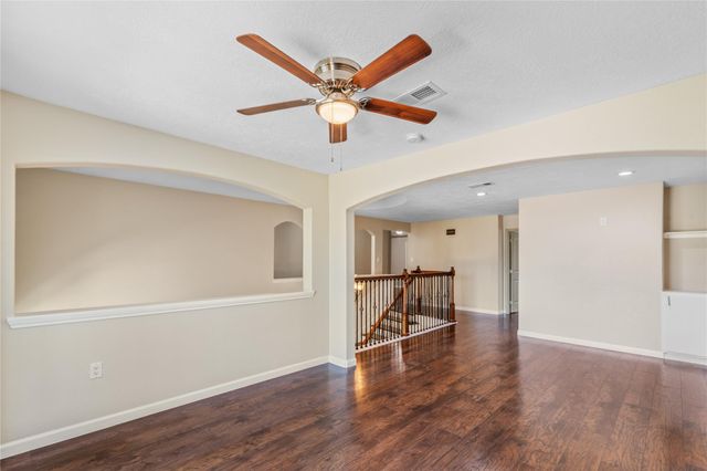 3618 Kansas Street, Fresno, TX 77545