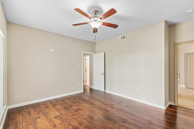 3618 Kansas Street, Fresno, TX 77545