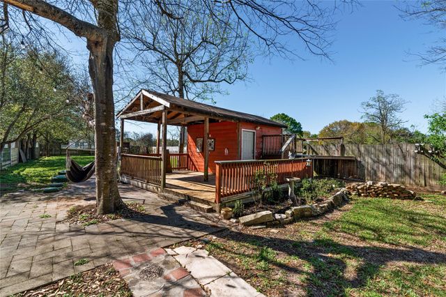 3618 Kansas Street, Fresno, TX 77545