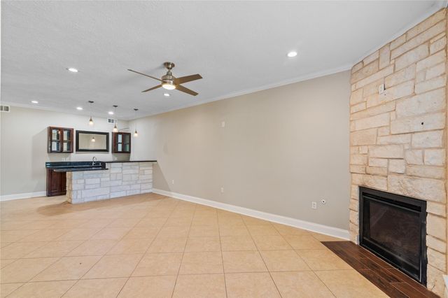 3618 Kansas Street, Fresno, TX 77545