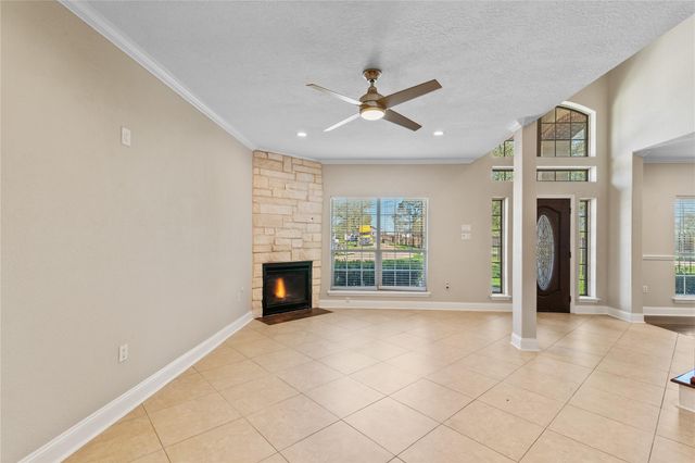 3618 Kansas Street, Fresno, TX 77545