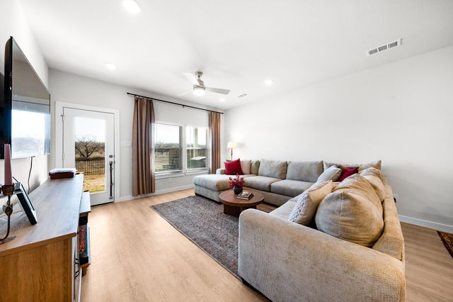 431 Pendant Drive, Royse City, TX 75189