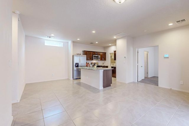 1820 Villa Contesa Loop NW, Los Lunas, NM 87031