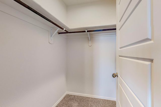 1820 Villa Contesa Loop NW, Los Lunas, NM 87031