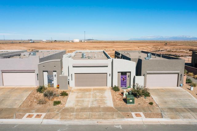 1820 Villa Contesa Loop NW, Los Lunas, NM 87031