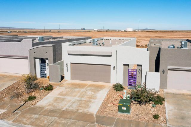 1820 Villa Contesa Loop NW, Los Lunas, NM 87031