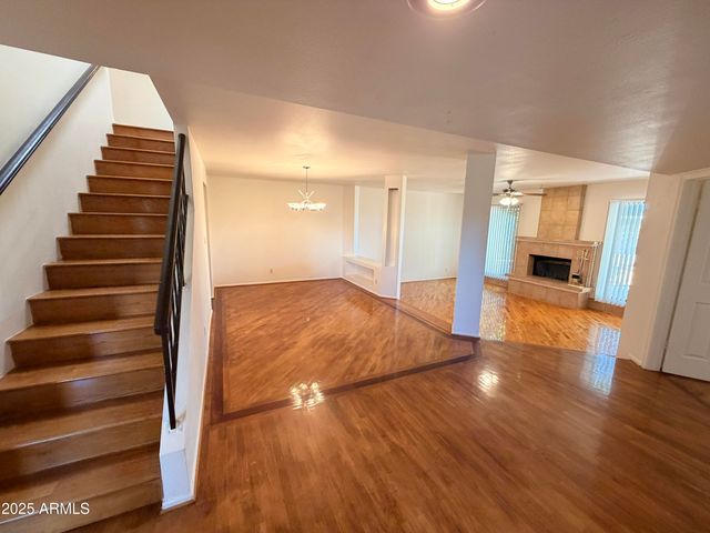 2506 E SHAW BUTTE Drive, Phoenix, AZ 85028