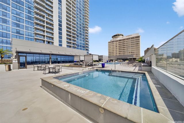 1391 Kapiolani Boulevard 3807, Honolulu, HI 96814