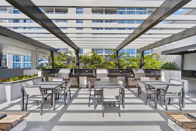 1391 Kapiolani Boulevard 3807, Honolulu, HI 96814