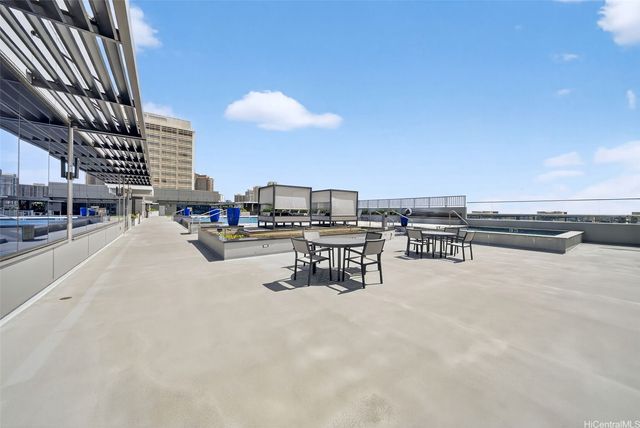 1391 Kapiolani Boulevard 3807, Honolulu, HI 96814