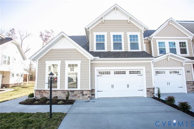 18748 Palisades Cove Trl, Moseley, VA 23120