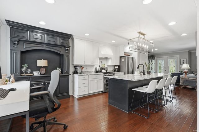 6709 Quail Ridge Lane, Fort Wayne, IN 46804
