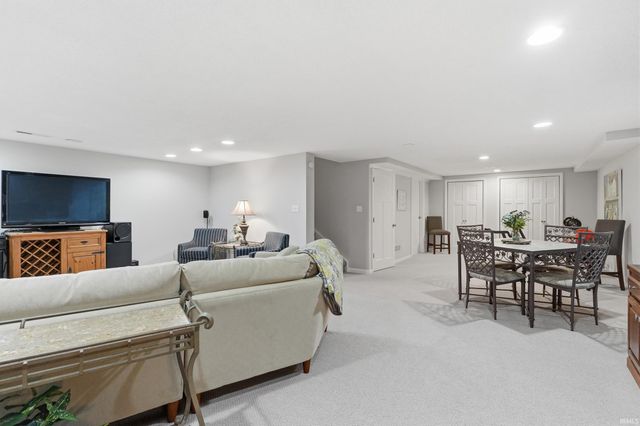 6709 Quail Ridge Lane, Fort Wayne, IN 46804