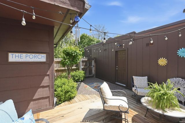 6709 Quail Ridge Lane, Fort Wayne, IN 46804