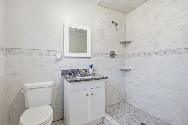 2600 S 24th Street, Waco, TX 76706