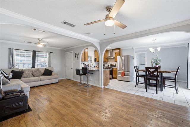 2600 S 24th Street, Waco, TX 76706