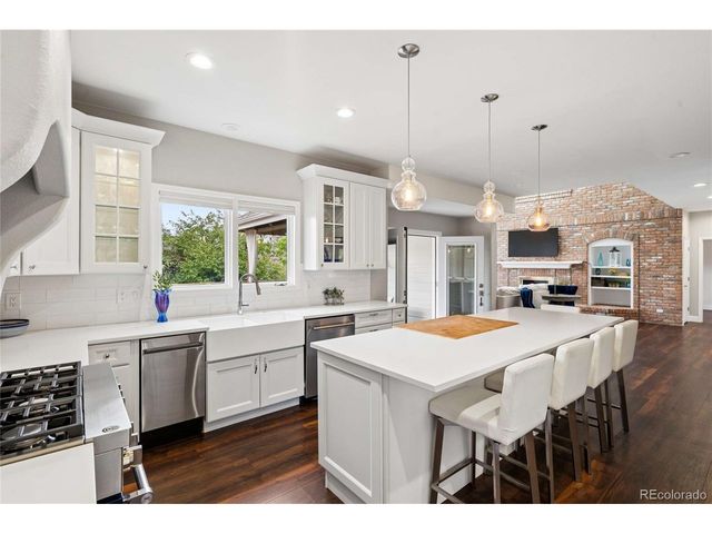 17094 E Dorado Dr, Centennial, CO 80015