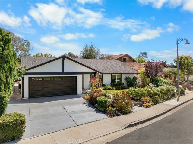 26442 Papagayo Drive, Mission Viejo, CA 92691