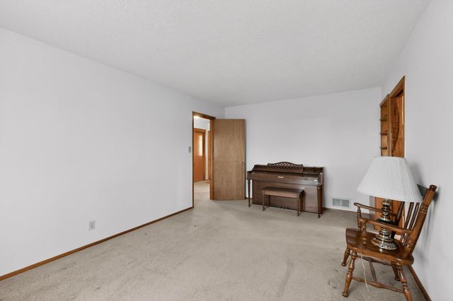 1605 Edith Drive, Belen, NM 87002