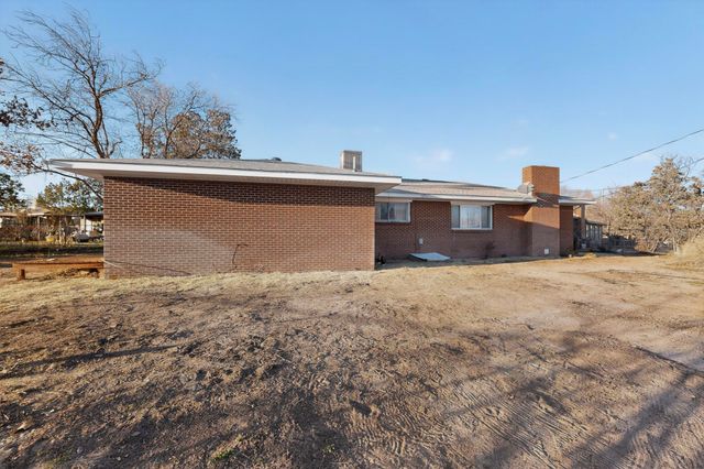 1605 Edith Drive, Belen, NM 87002