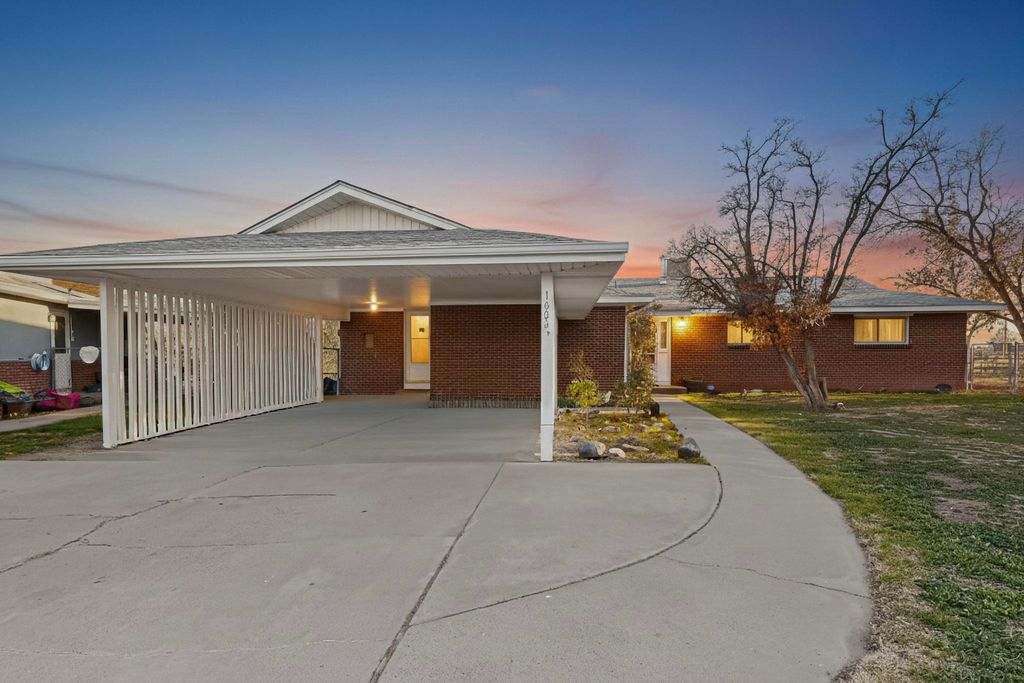 1605 Edith Drive, Belen, NM 87002