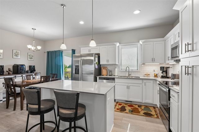 1730 Willow Court, Norwalk, IA 50211