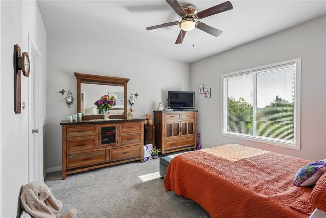 1730 Willow Court, Norwalk, IA 50211