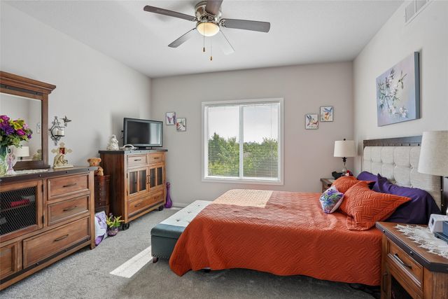 1730 Willow Court, Norwalk, IA 50211
