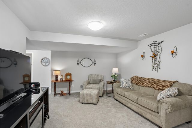 1730 Willow Court, Norwalk, IA 50211