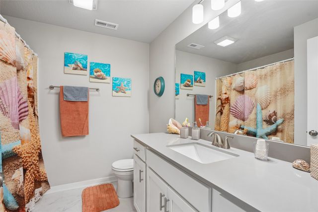 1730 Willow Court, Norwalk, IA 50211