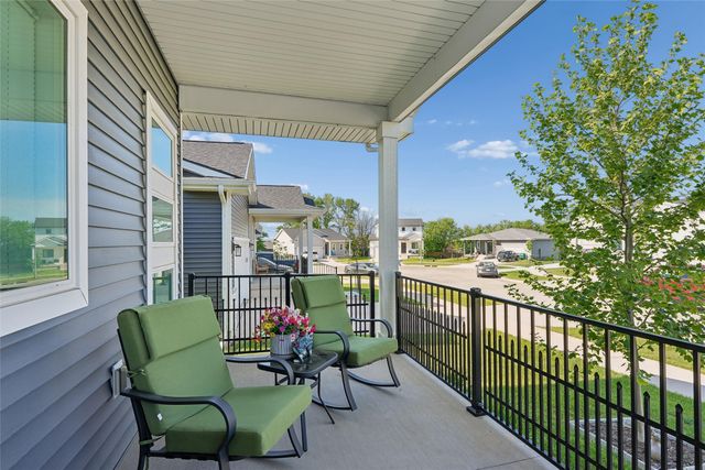 1730 Willow Court, Norwalk, IA 50211