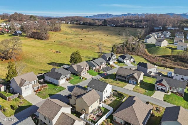 1265 Lemongrass Drive, Jonesborough, TN 37659