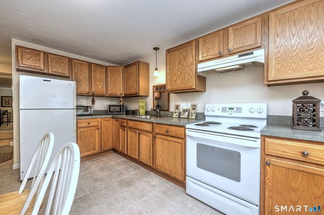 41 Swendsen Drive, Monroe, CT 06468