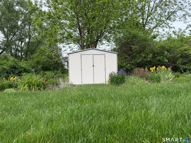 41 Swendsen Drive, Monroe, CT 06468